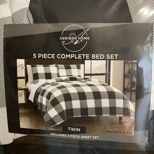 Twin bedding